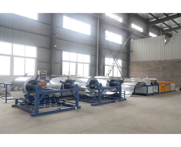 風(fēng)管生產(chǎn)線六線